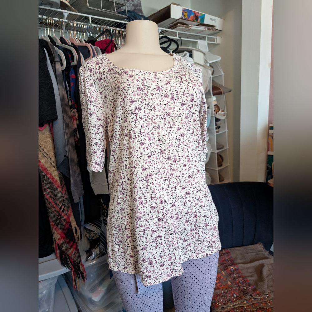 J. Jill Pima Cotton Scoop Neck Elbow Sleeve Tee Purple Floral Size Large